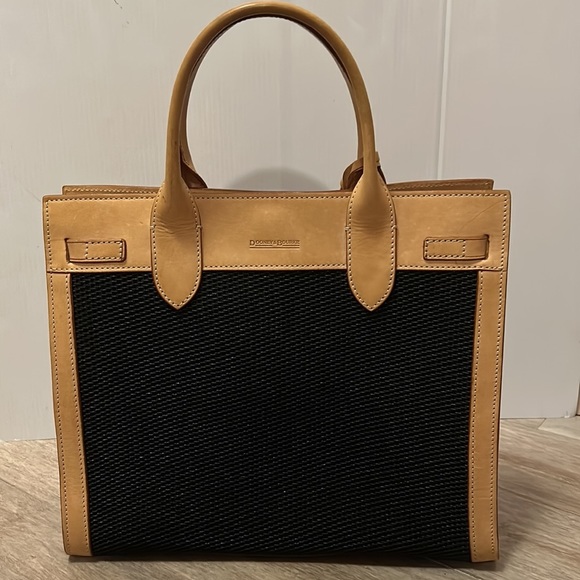 Dooney & Bourke Shoulder Bag/ Large Tote Bag Tan Leather and Black Mash - Picture 8 of 17